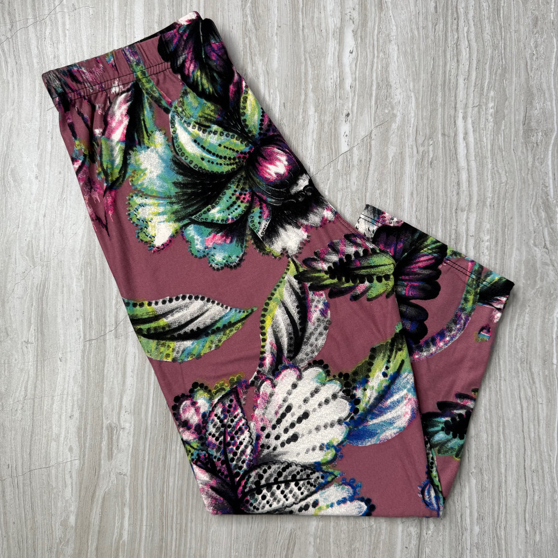 Mauve Floral Print Capri Leggings