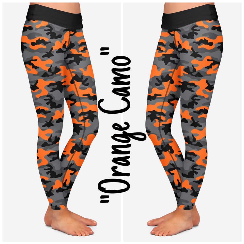 Extra Soft printed leggings with 4-way stretch fabric, so you can move with absolute comfort and ease.