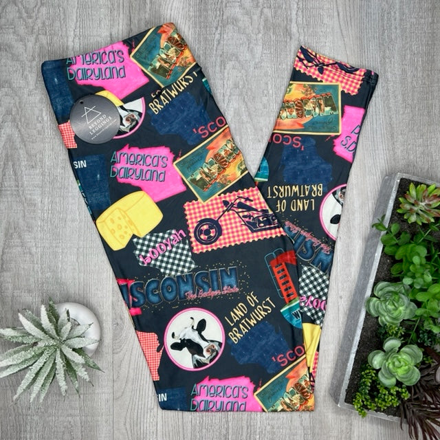 Extra Soft printed leggings with 4-way stretch fabric, so you can move with absolute comfort and ease.