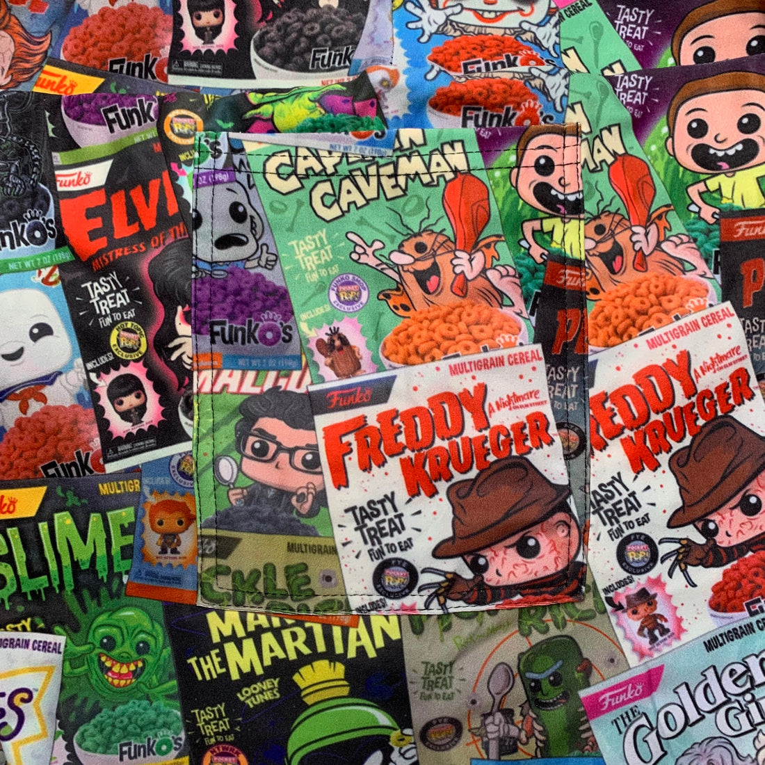 Extra Soft printed leggings with 4-way stretch fabric, so you can move with absolute comfort and ease.