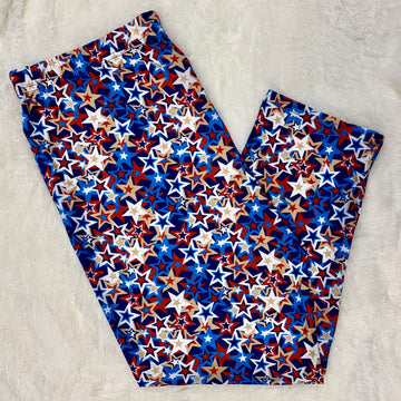 Extra Soft printed leggings with 4-way stretch fabric, so you can move with absolute comfort and ease.