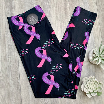 Extra Soft printed leggings with 4-way stretch fabric, so you can move with absolute comfort and ease.