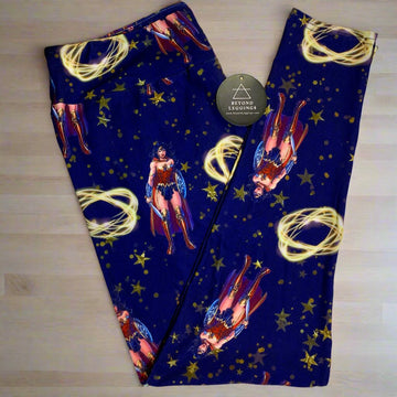 Extra Soft printed leggings with 4-way stretch fabric, so you can move with absolute comfort and ease.