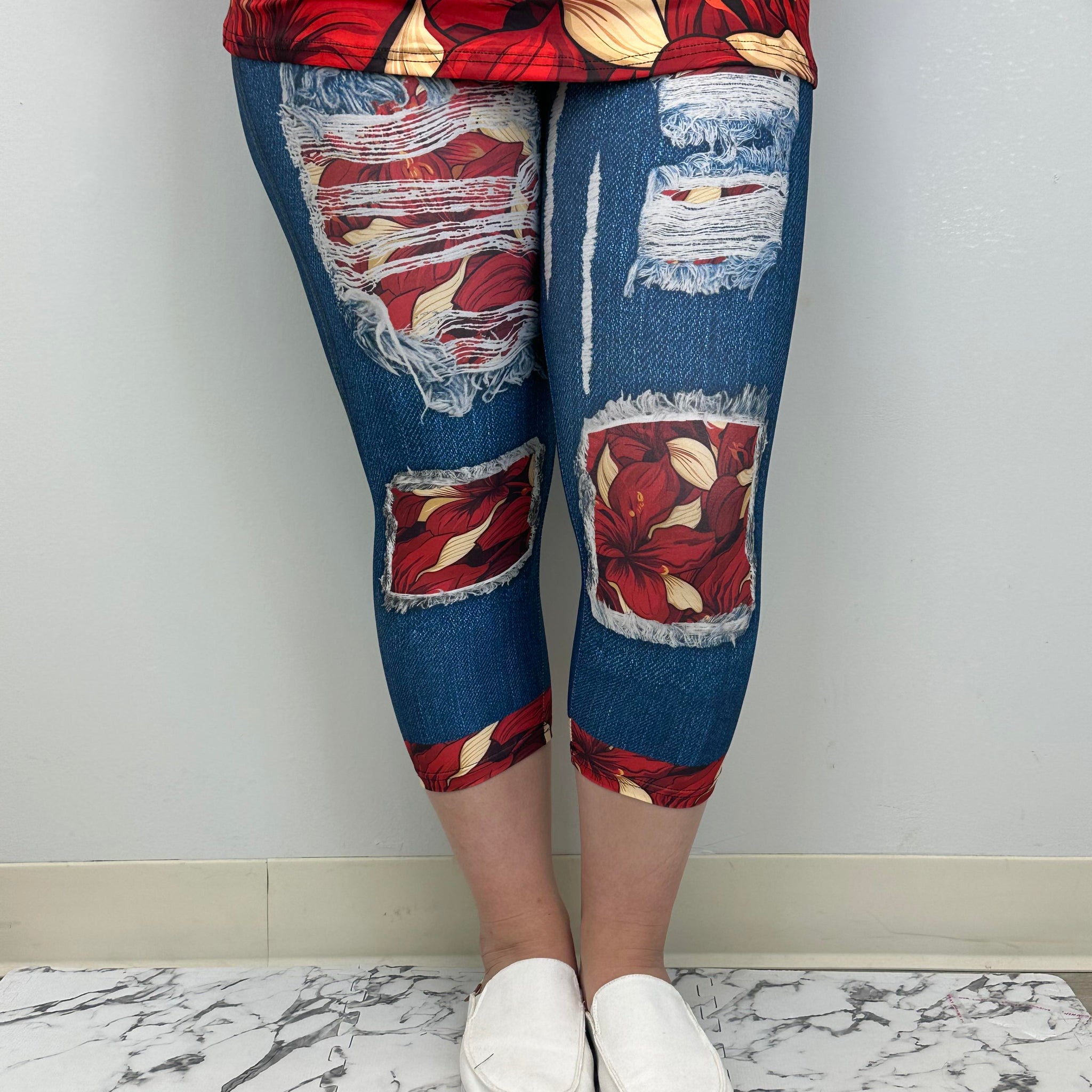Ruby Red Capri w/ Butt Pockets