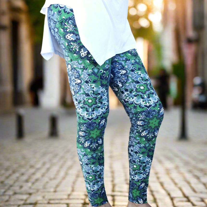 Irish Green Lace Mandala Print Leggings