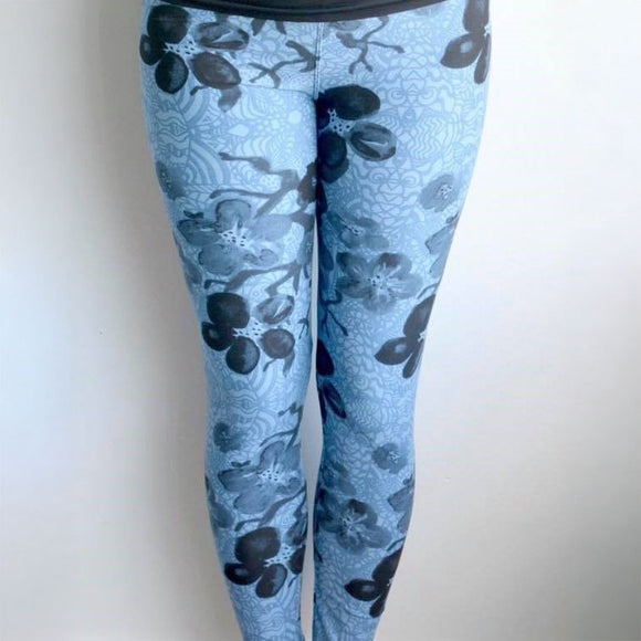 Porcelain Blue Cherry Blossom Painting Print Soft Leggings