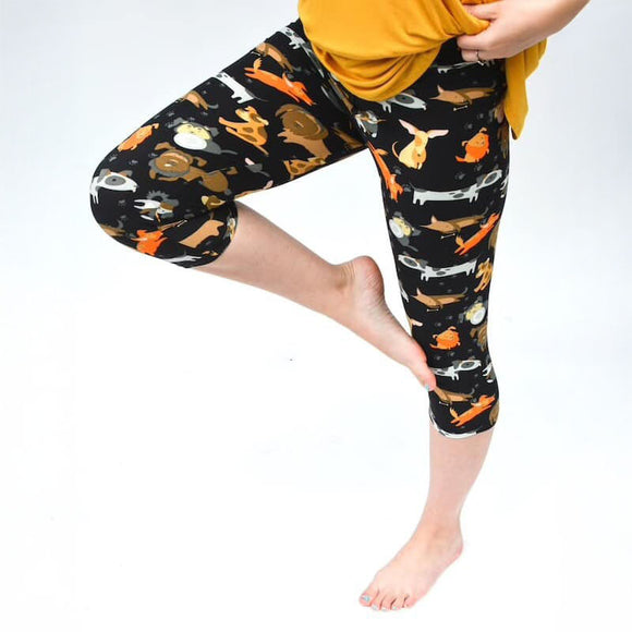 Playful Mixed Dog Print Soft Capri Black Leggings