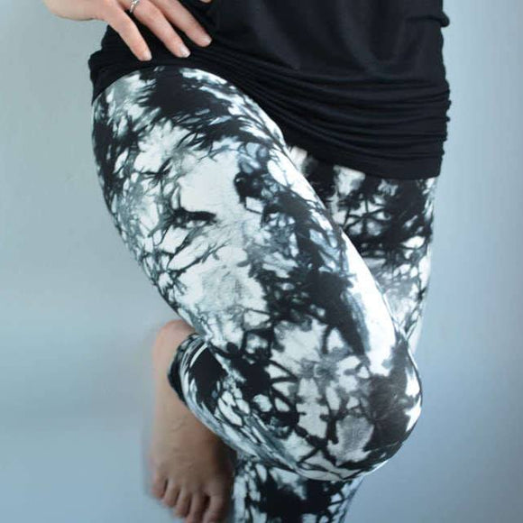 Black & White Ice Tie Dye Print Leggings