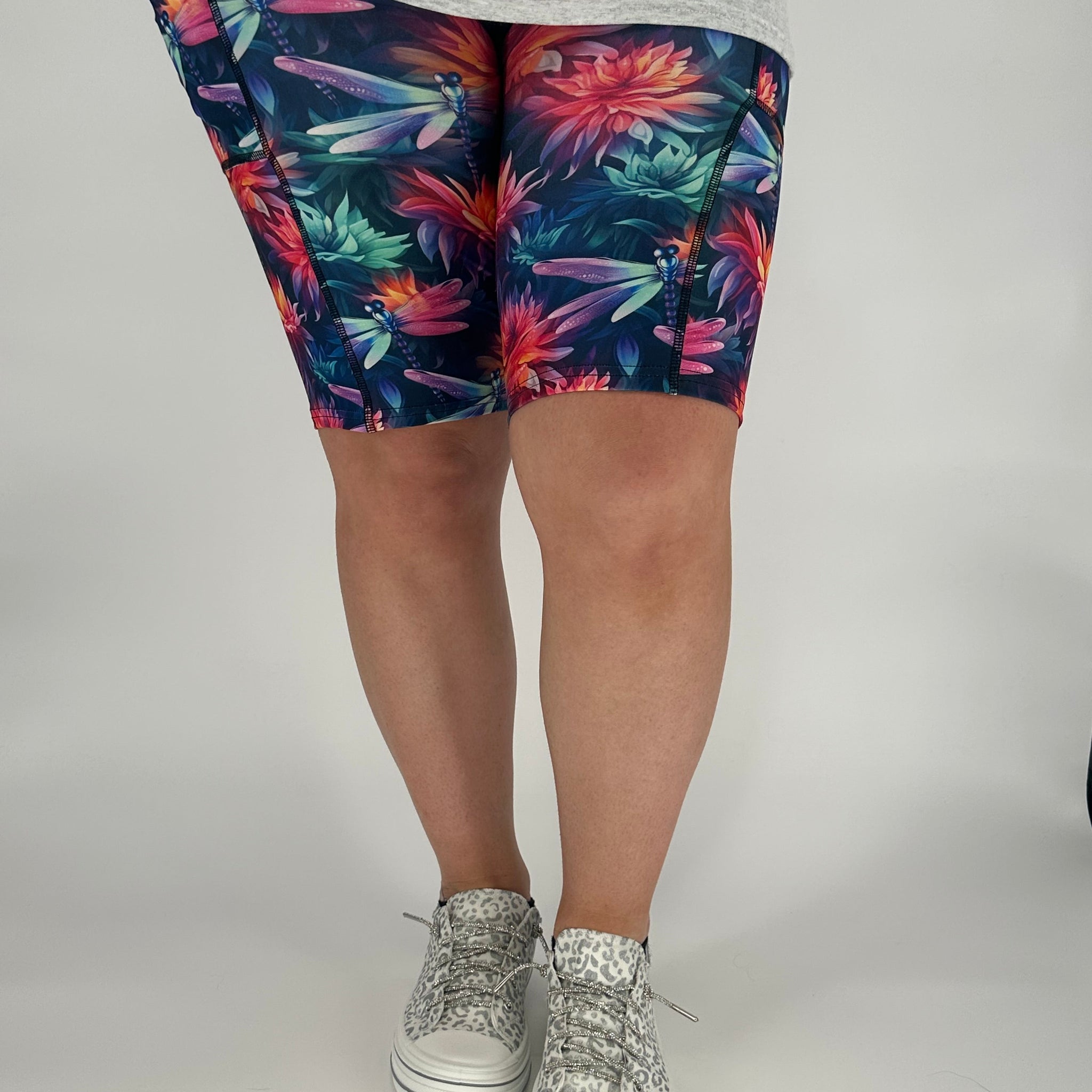 Vibrant Dragonfly Bermuda Shorts w/ Pockets