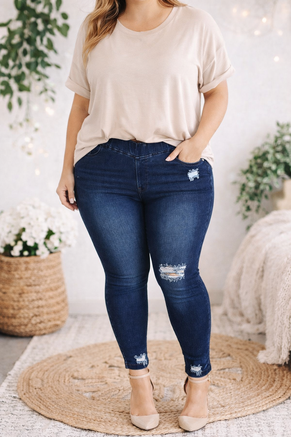 Distressed Dark Denim Skinny Stretch Jeggings