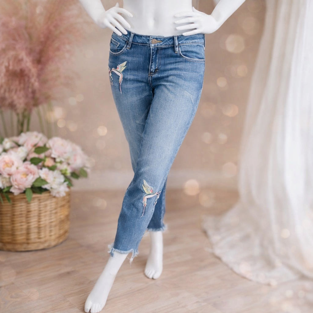Hidden Jeans Hummingbird Embroidered Raw Hem
