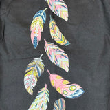 Falling Feathers Print Soft Leggings