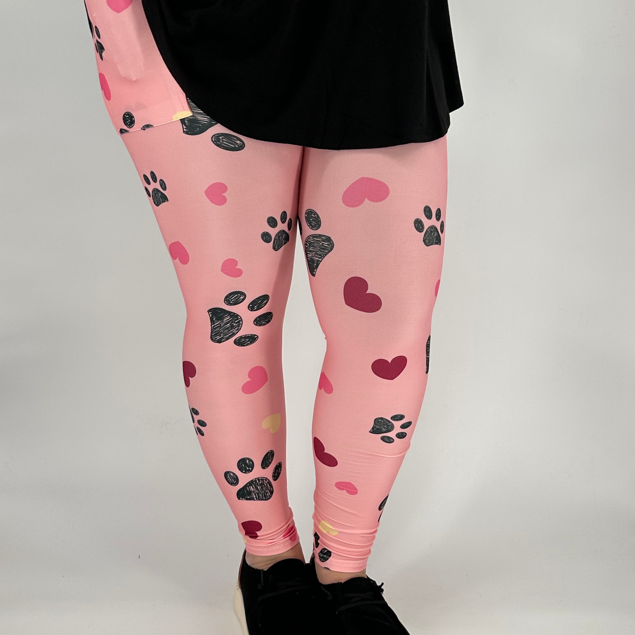 Brown Paw Leggings w/ Pockets