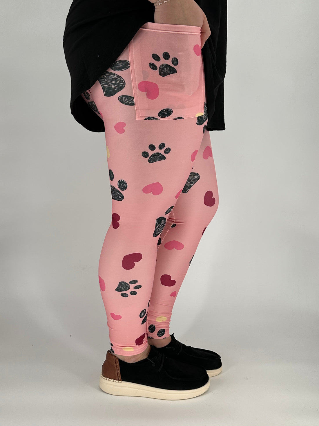 Brown Paw Leggings w/ Pockets