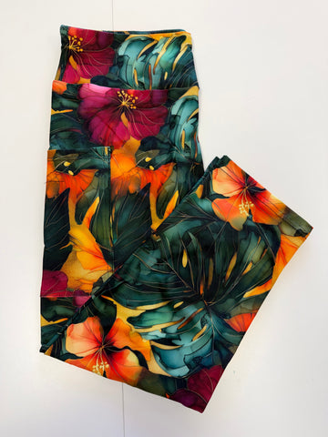 Tropical Vibes Capri w/ Pockets *RTS