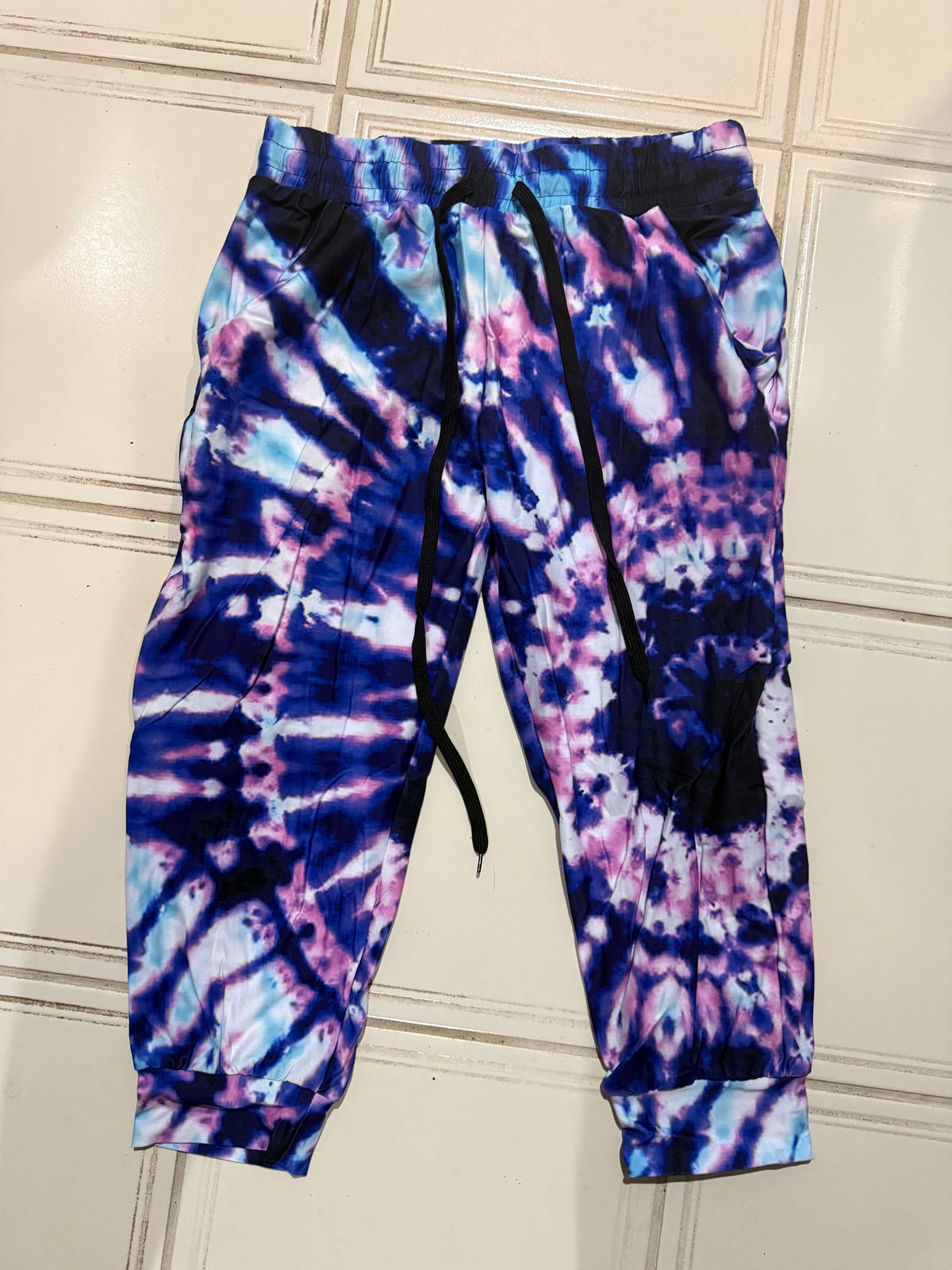 Tie Dye Print Capri Joggers
