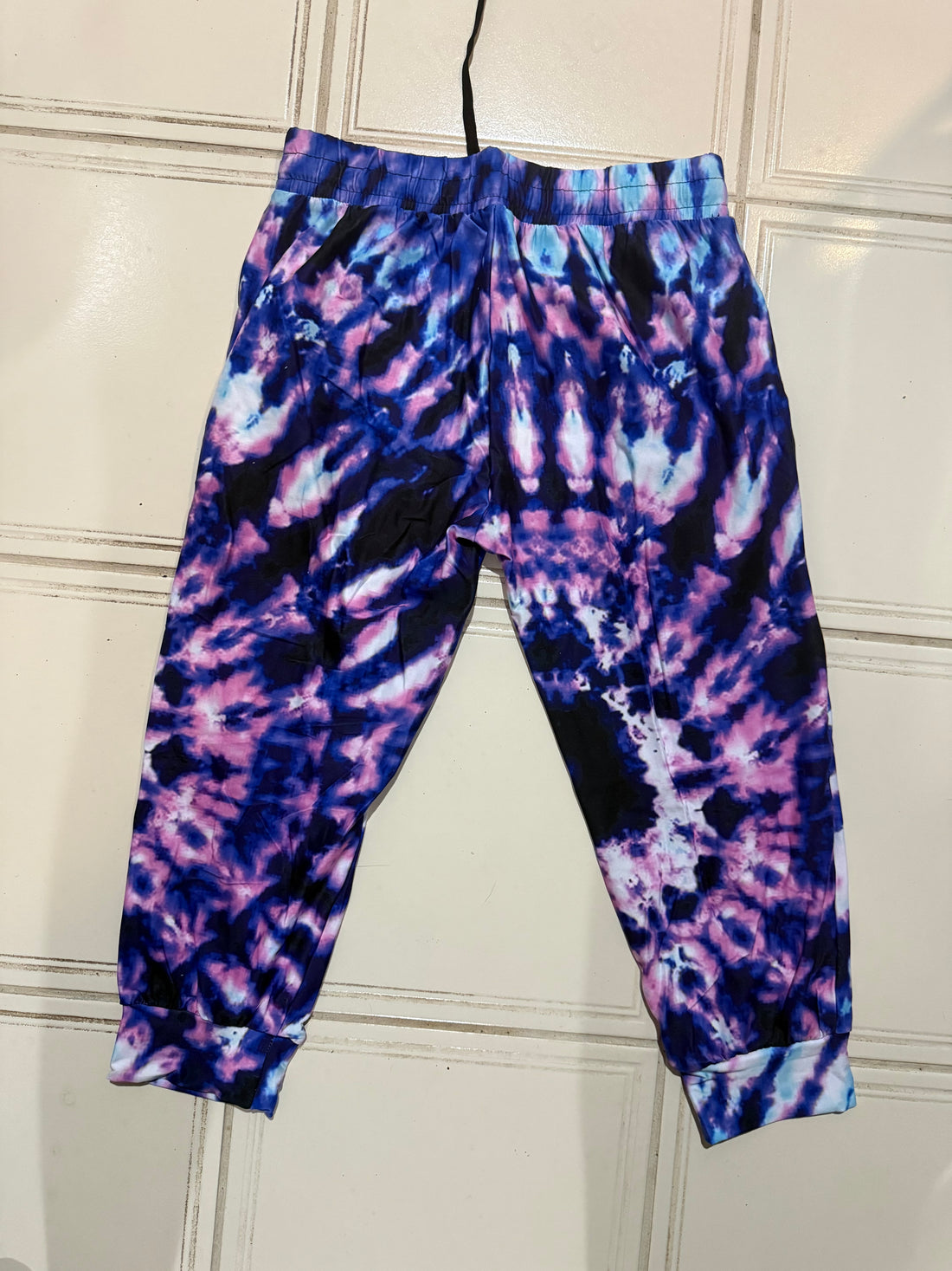 Tie Dye Print Capri Joggers