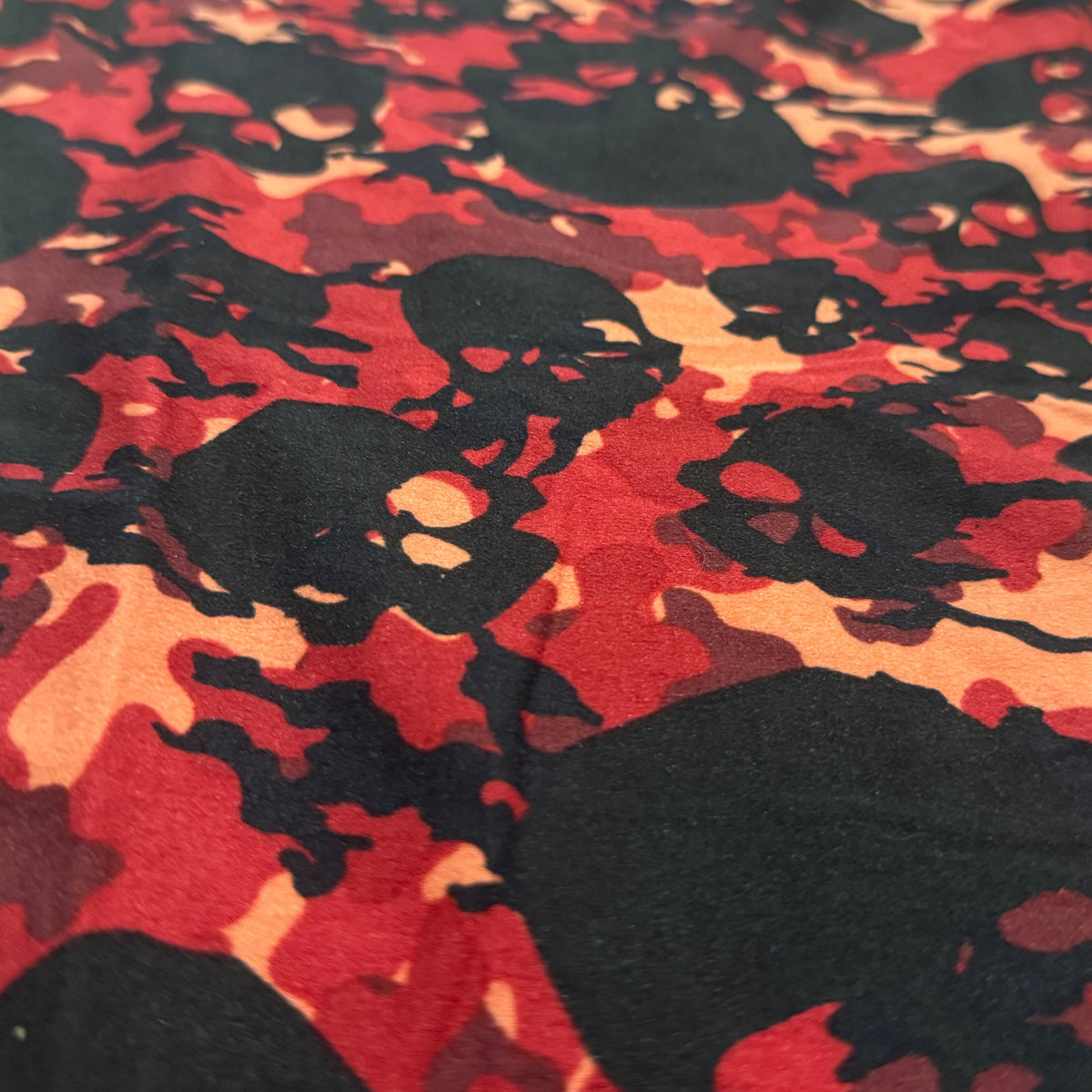 Red Fire Camo Skulls Print Leggings