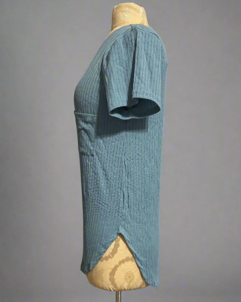 Ribbed V-Neck Dolphin Hem Pocket Top