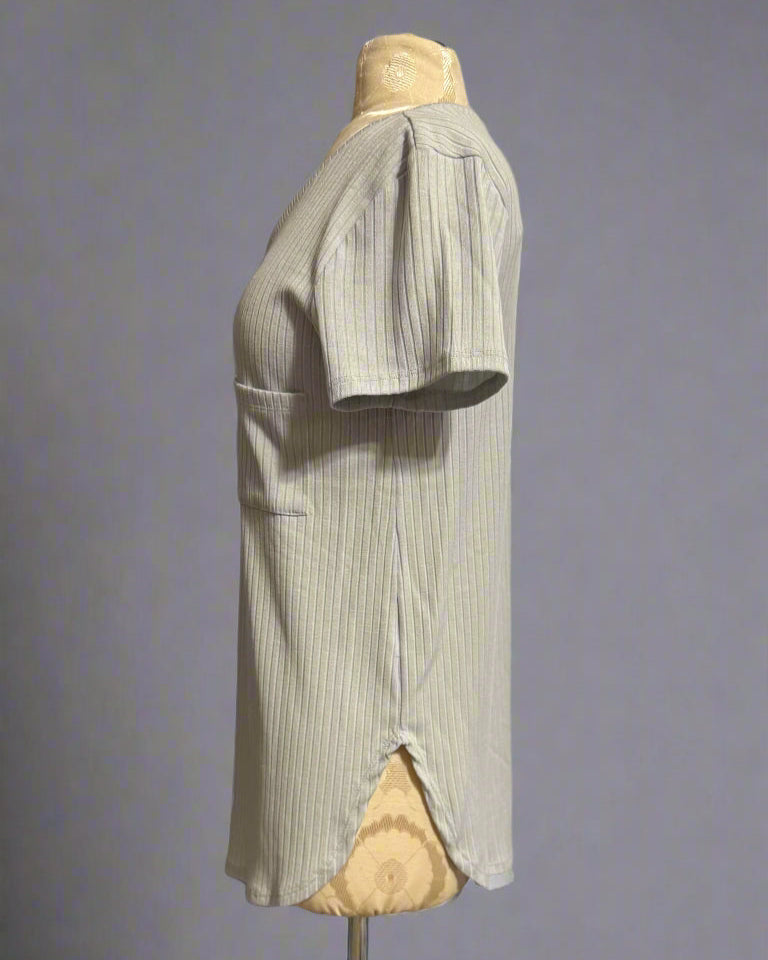 Ribbed V-Neck Dolphin Hem Pocket Top