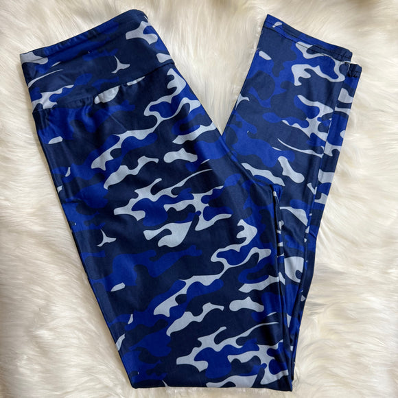 Blue & Gray Camo Print Soft Leggings