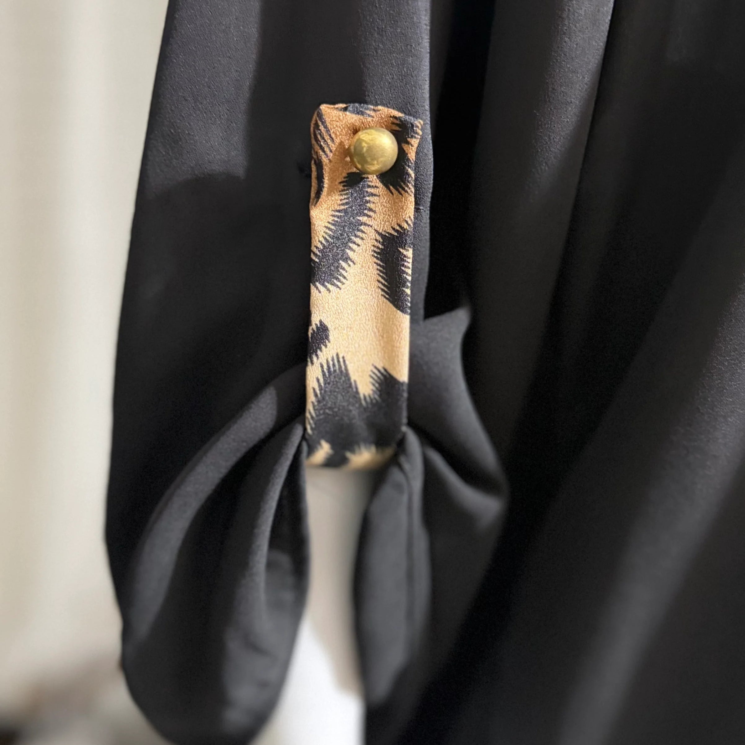 Leopard Trimmed Half Sleeve Black Top