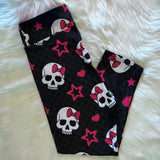 Skulls & Pink Bows Checkered Print Capri Leggings