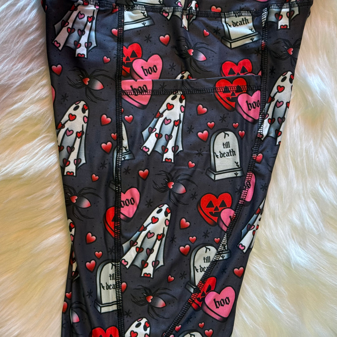 Cute Valentine's Day Ghost Themed Print Leggings w/ Pockets