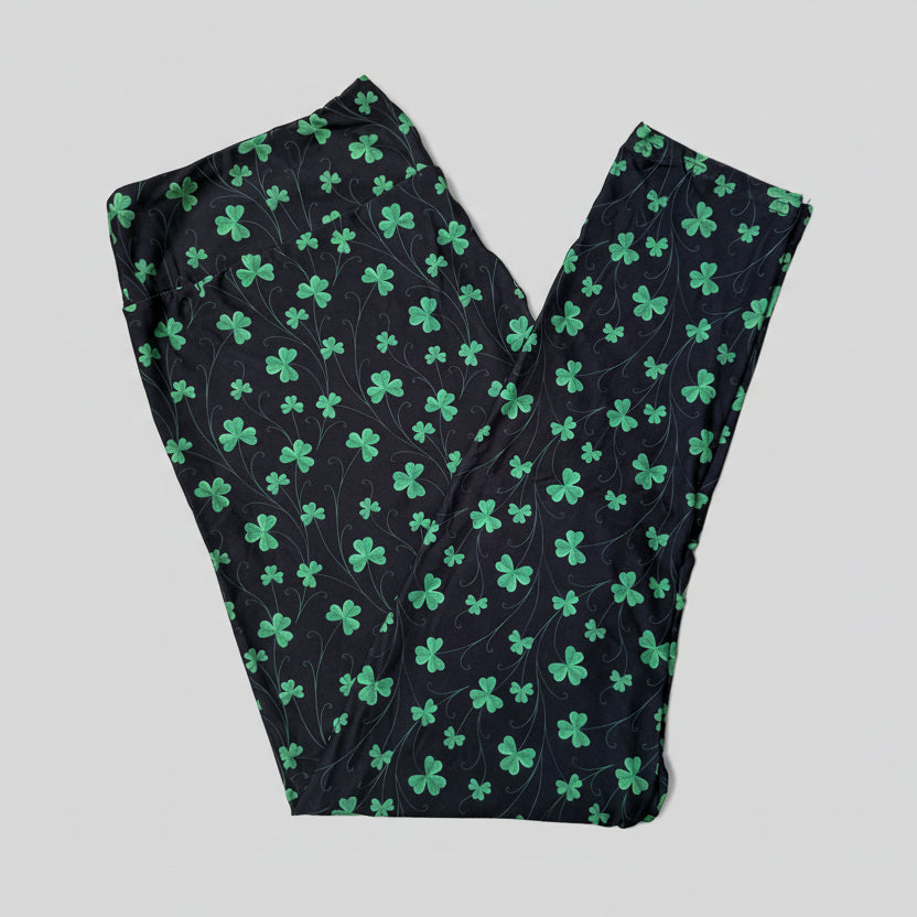 Lucky Clover Green Shamrock Print Soft High Waisted Leggings