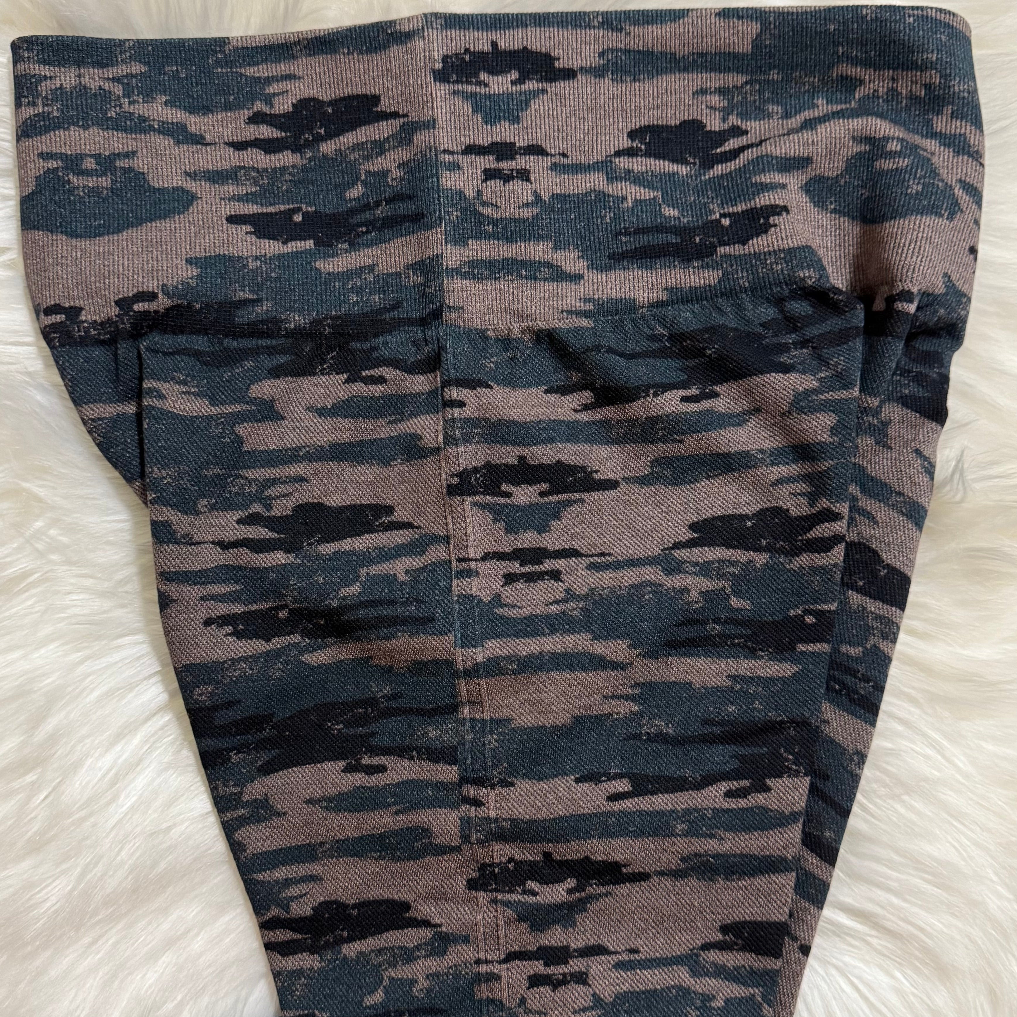 Camo Print Knitted Leggings