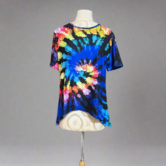 Bright Spiral Tie Dye Hi-Lo Hem Top