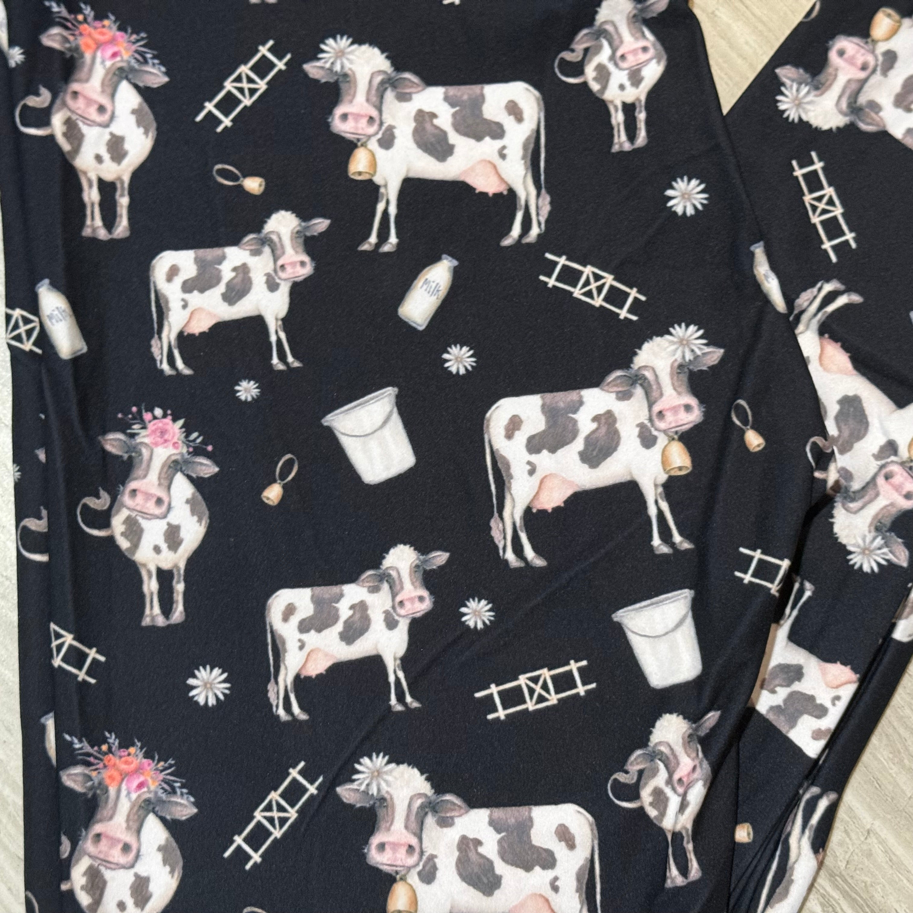 Cute Cow Print Leggings