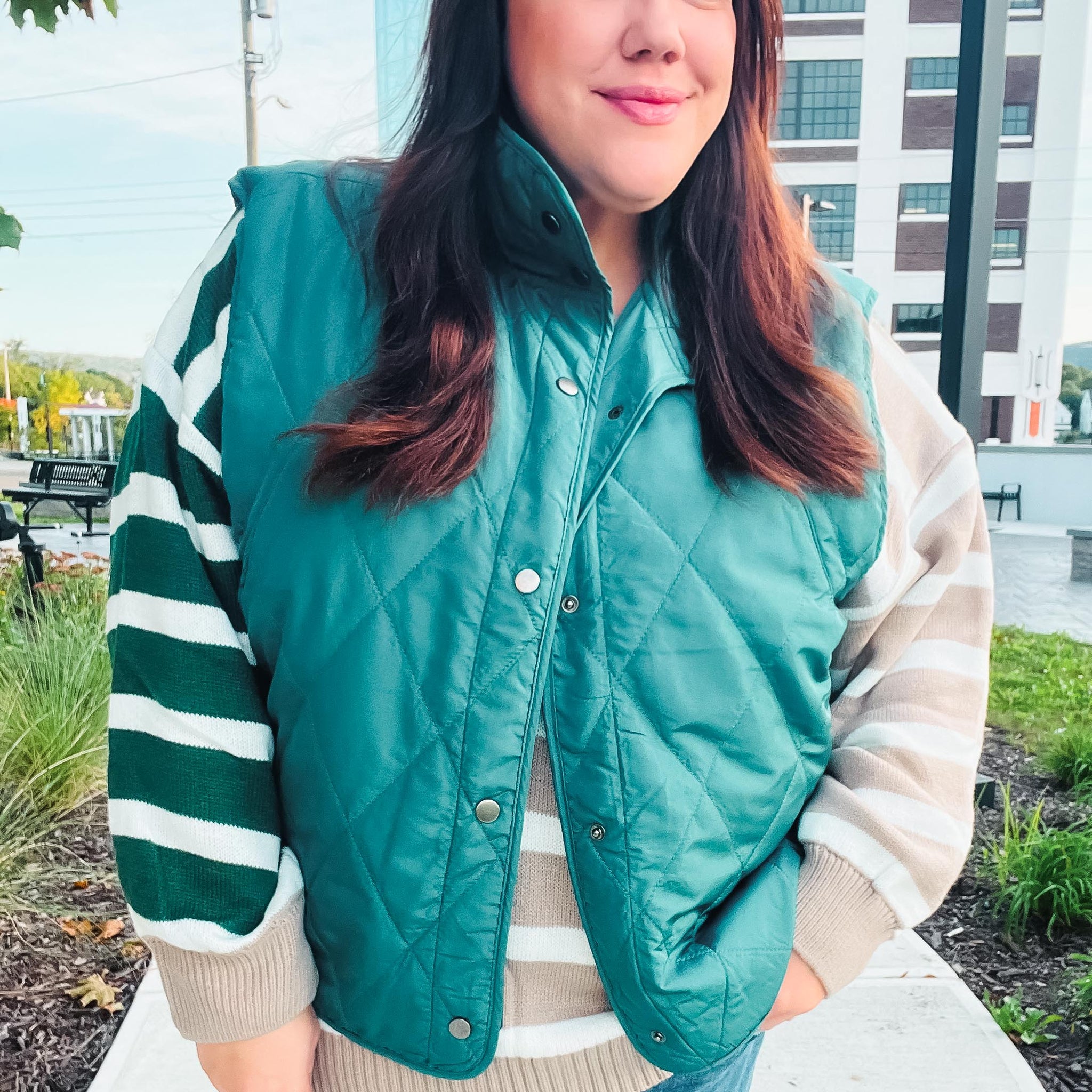 Weekend Ready Hunter Green Snap Button Quilted Puffer Vest