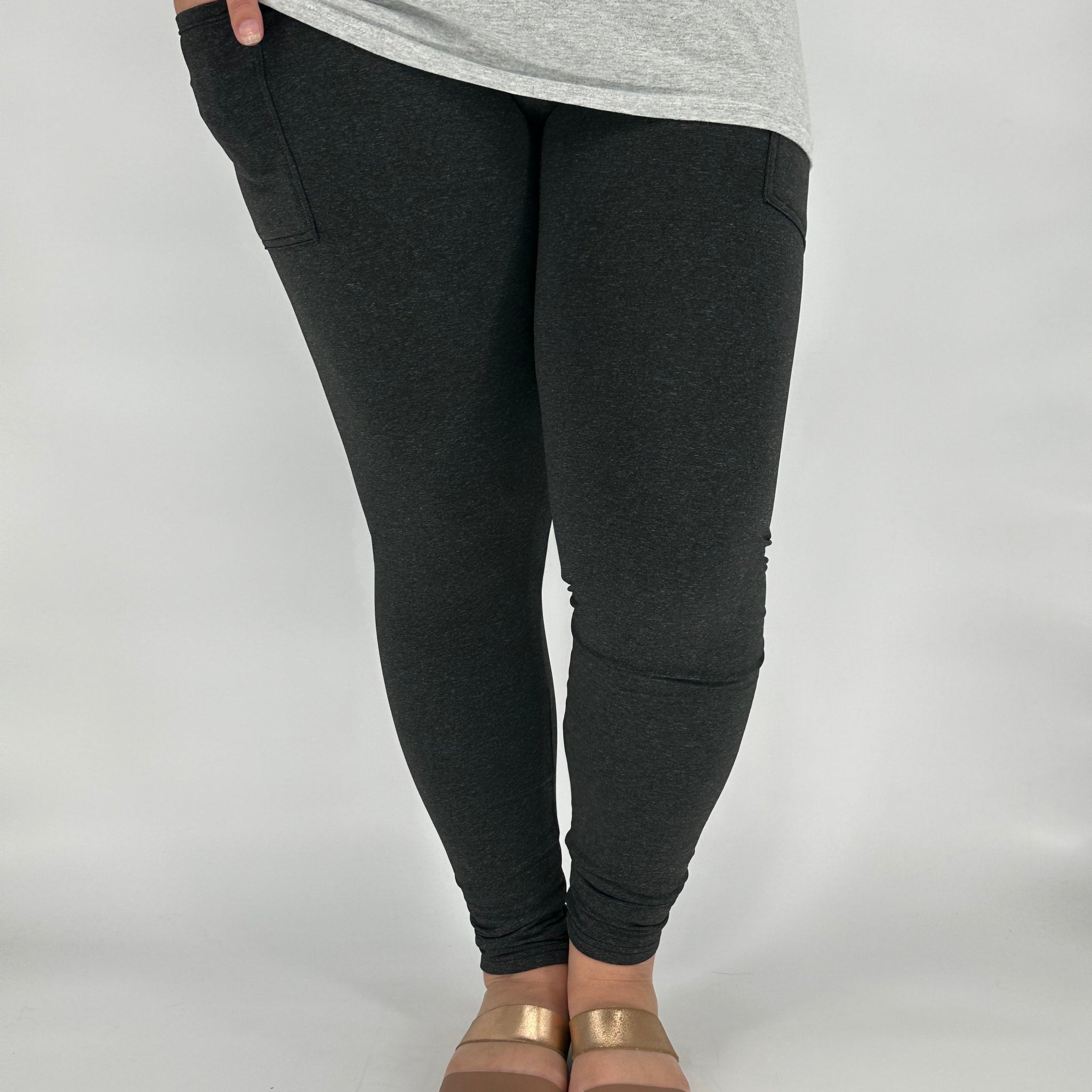 Black Heathered Fleece Leggings w/ Pockets