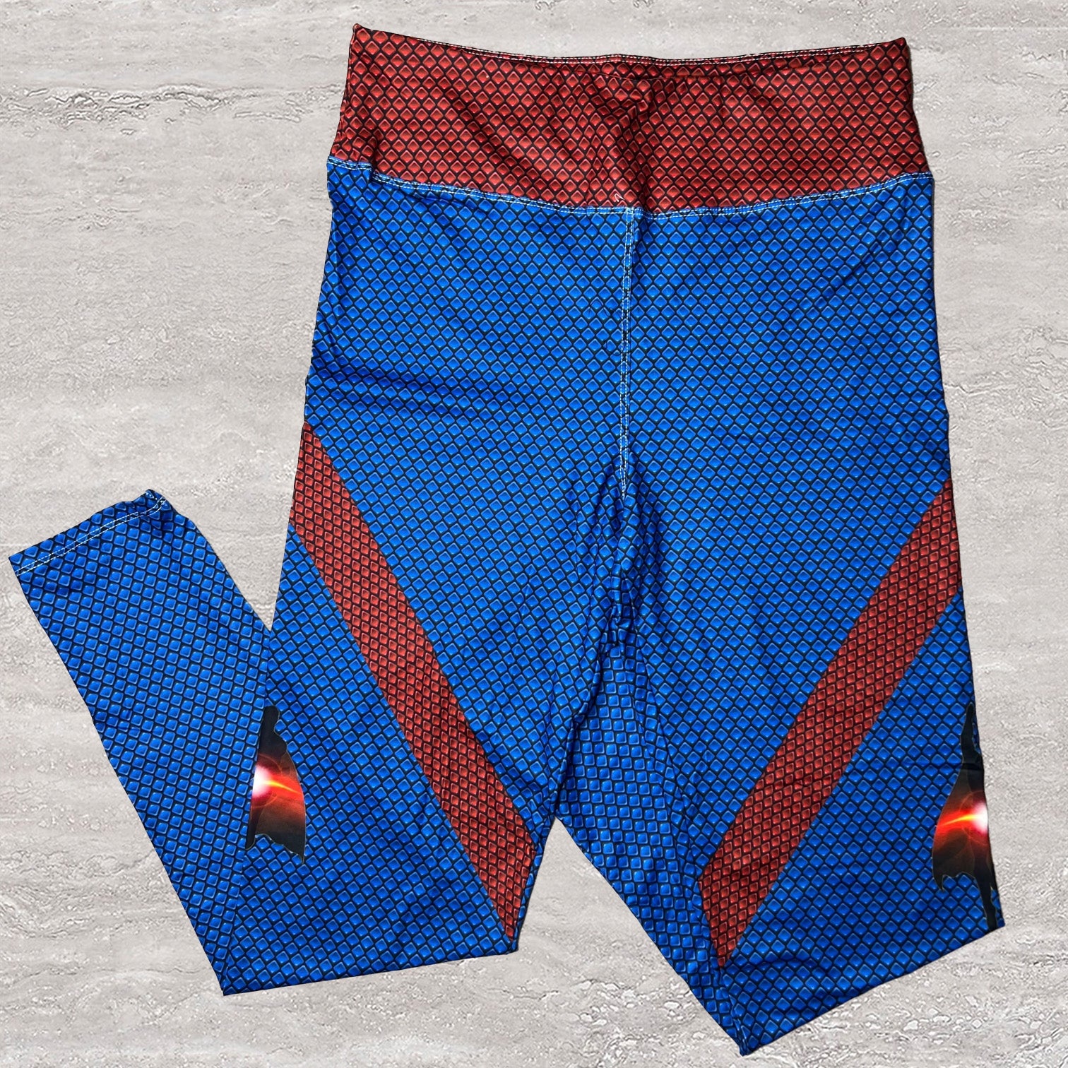 Extra Soft printed leggings with 4-way stretch fabric, so you can move with absolute comfort and ease.
