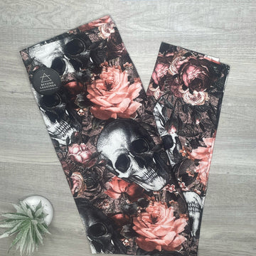 Etched Peach Lotus Flower Skull Print Leggings