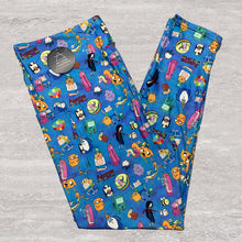 Extra Soft printed leggings with 4-way stretch fabric, so you can move with absolute comfort and ease.
