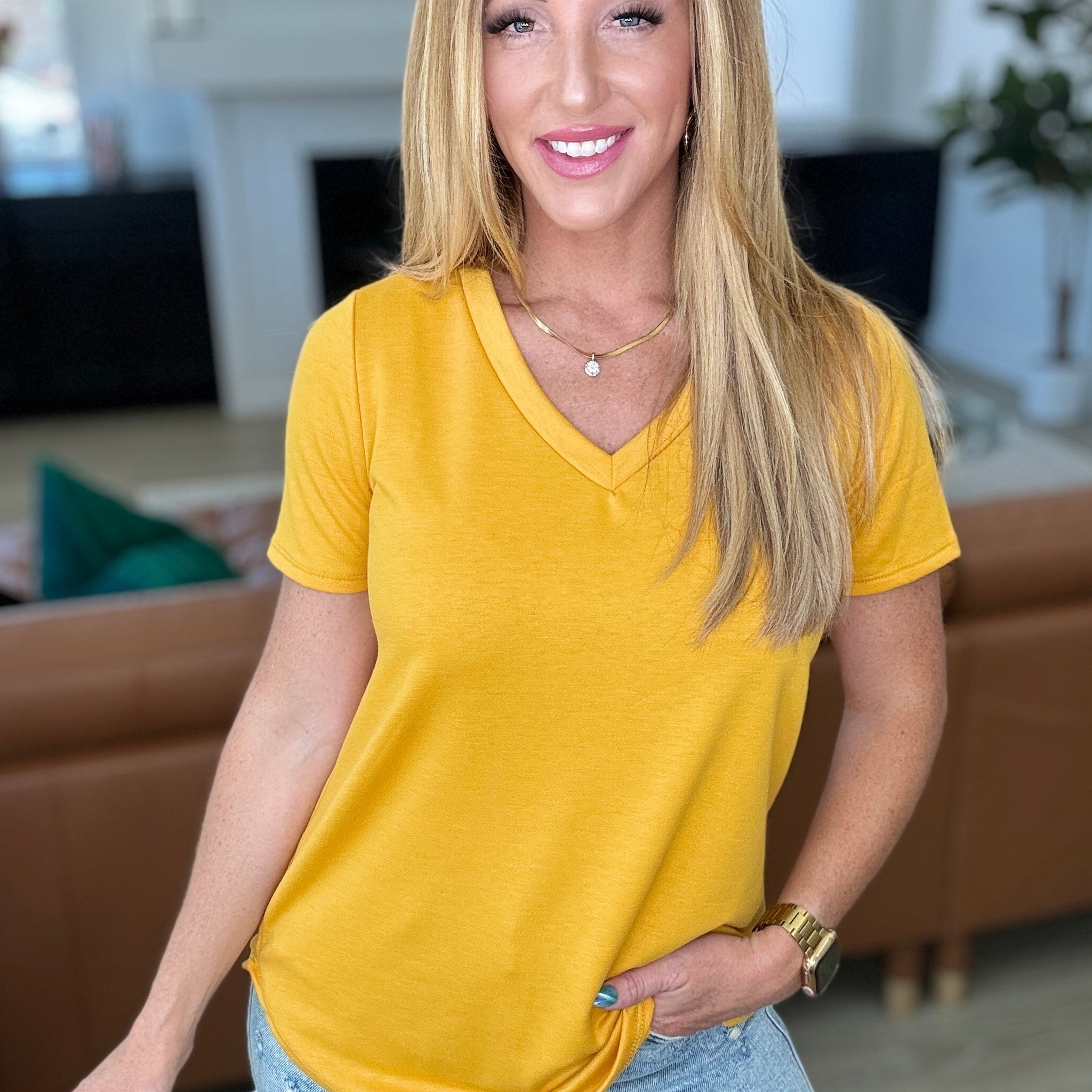 Heart and Soul V-Neck Top in Mustard