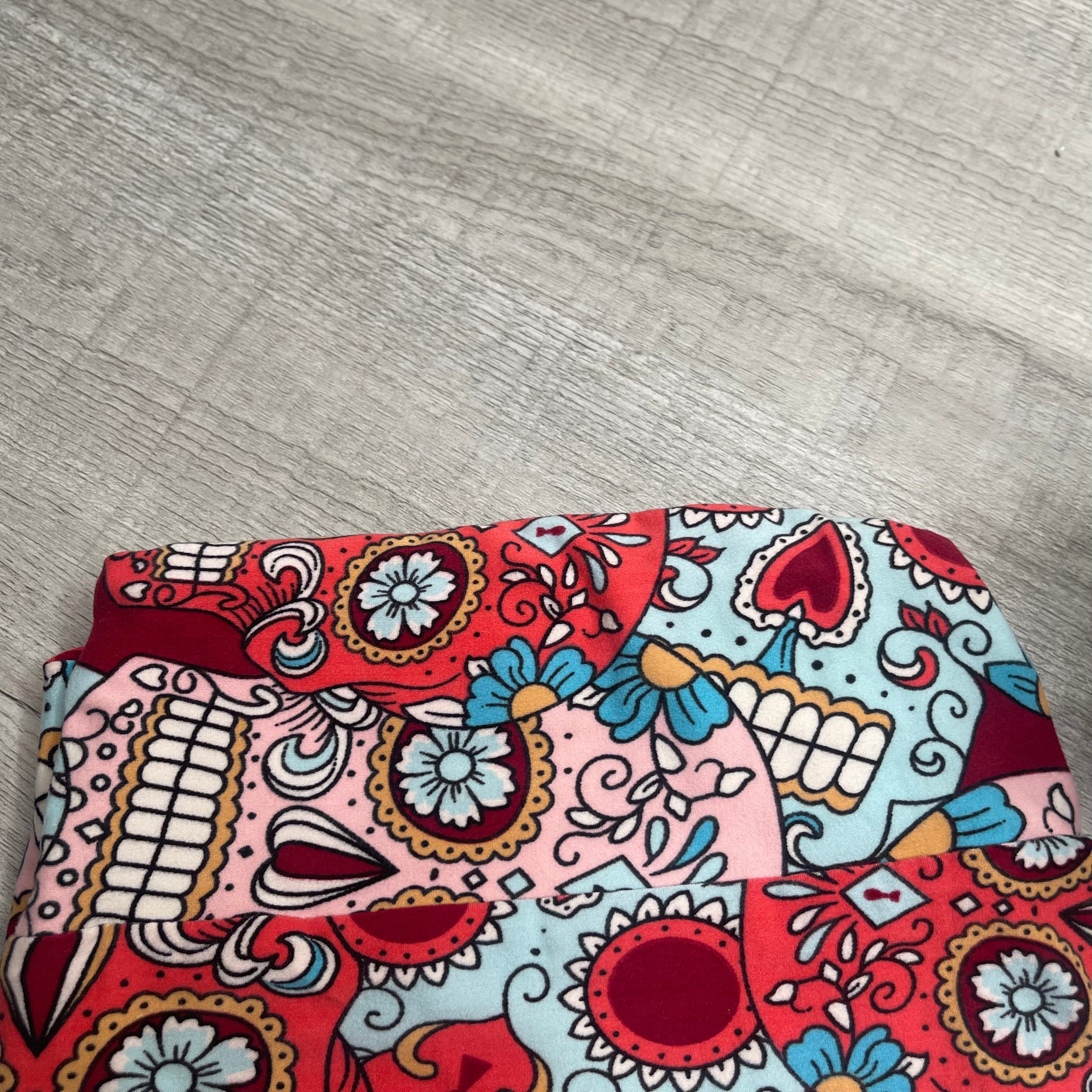 Red Sugar Skull Soft Leggings