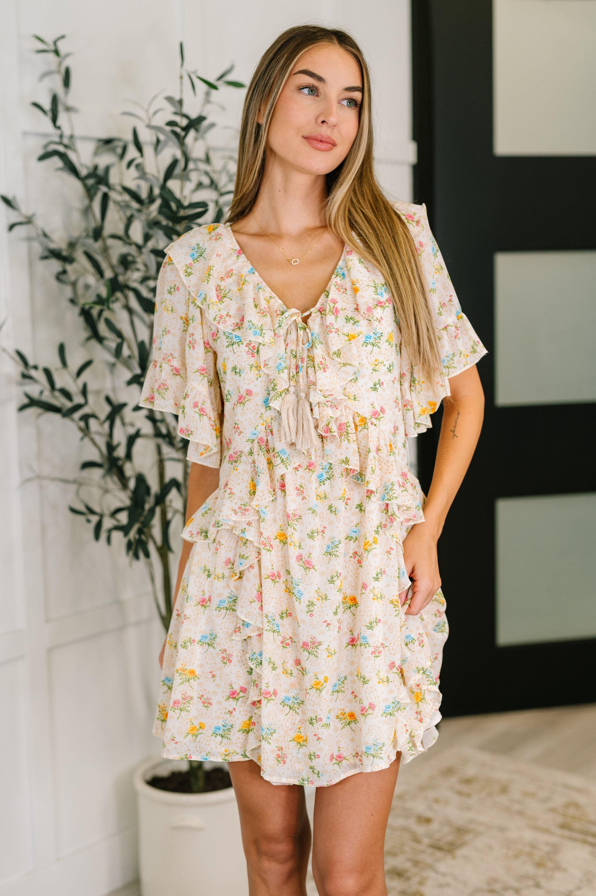 boho dress with leggings i like this!