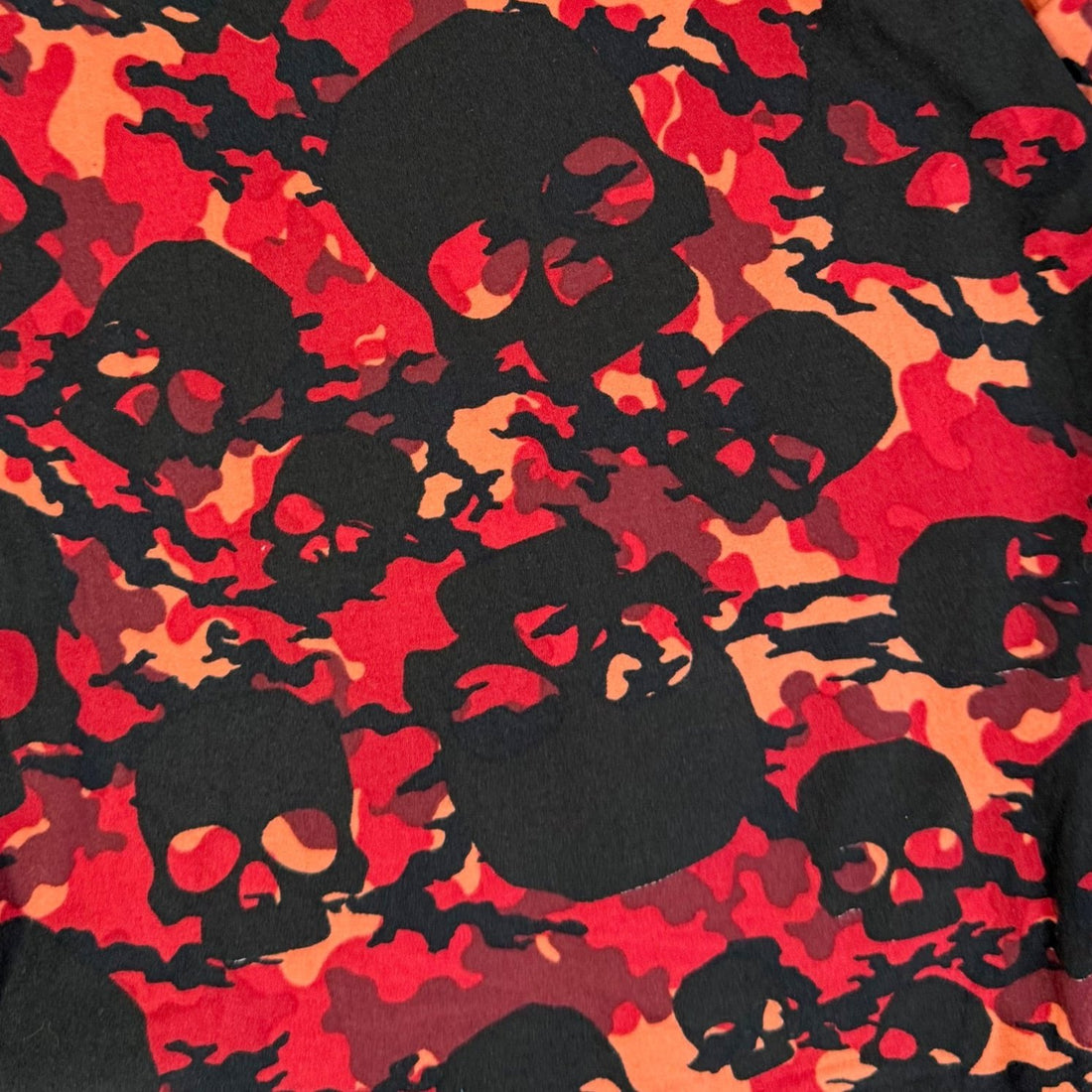 Red Fire Camo Skulls Print Leggings