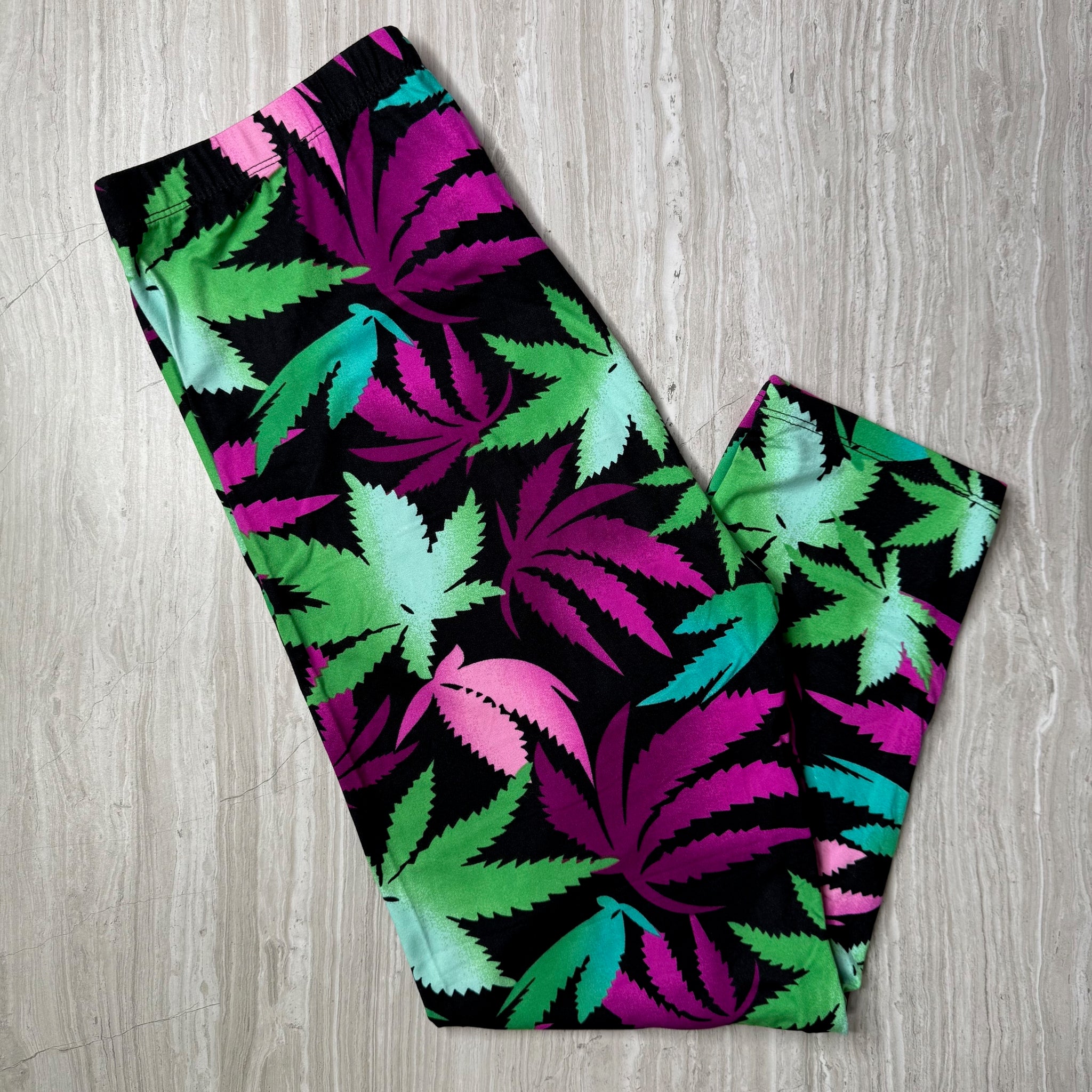 Green & Purple Marijuana Herb Leaf Capri Print Soft Leggings