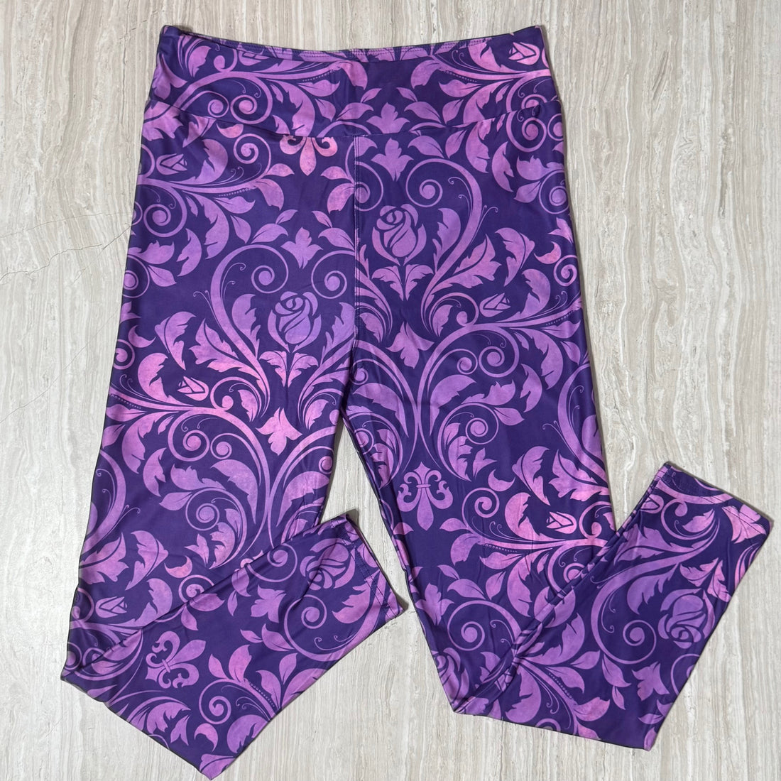 Purple Rose Swirl Print Leggings