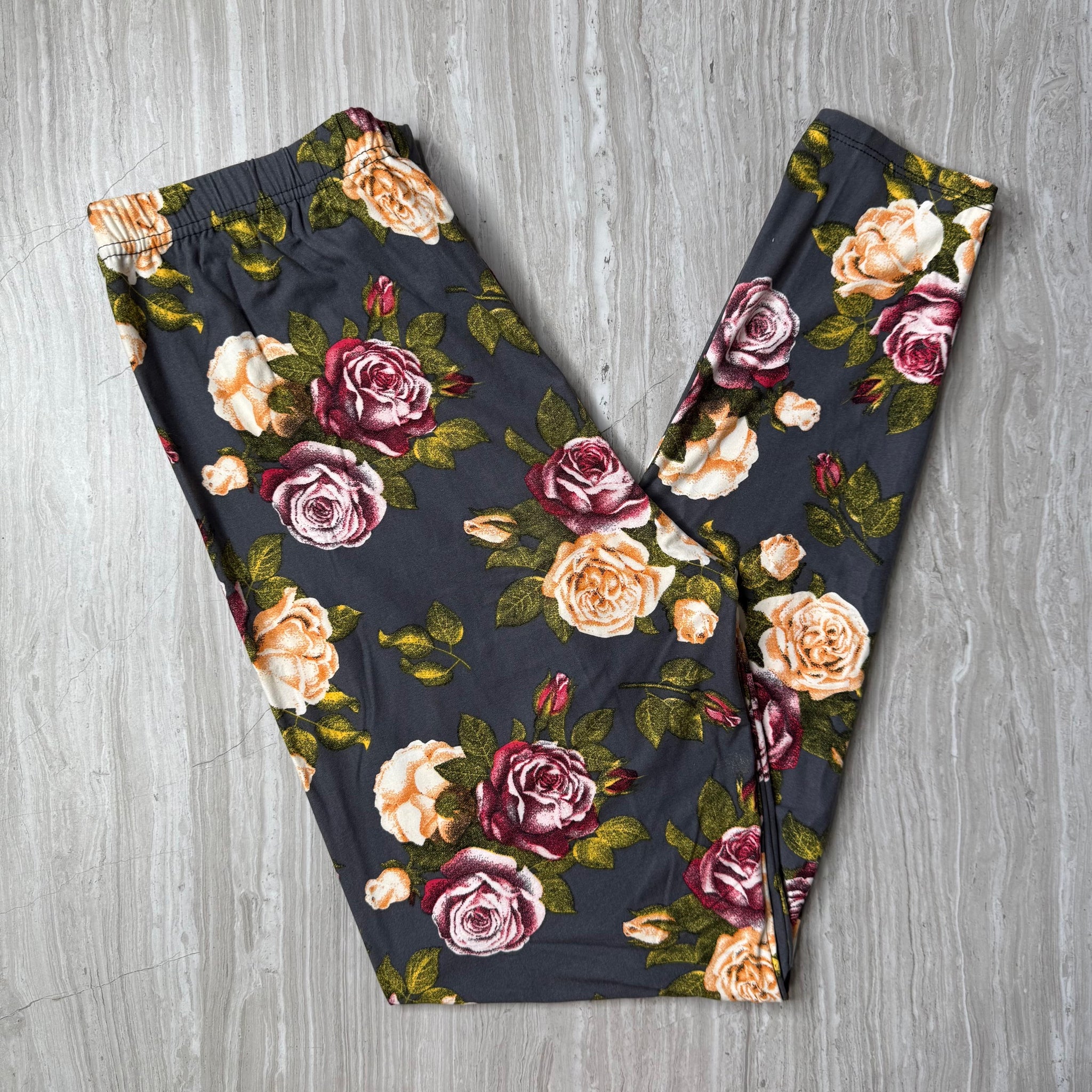 Red & Yellow Rose Print Gray Leggings