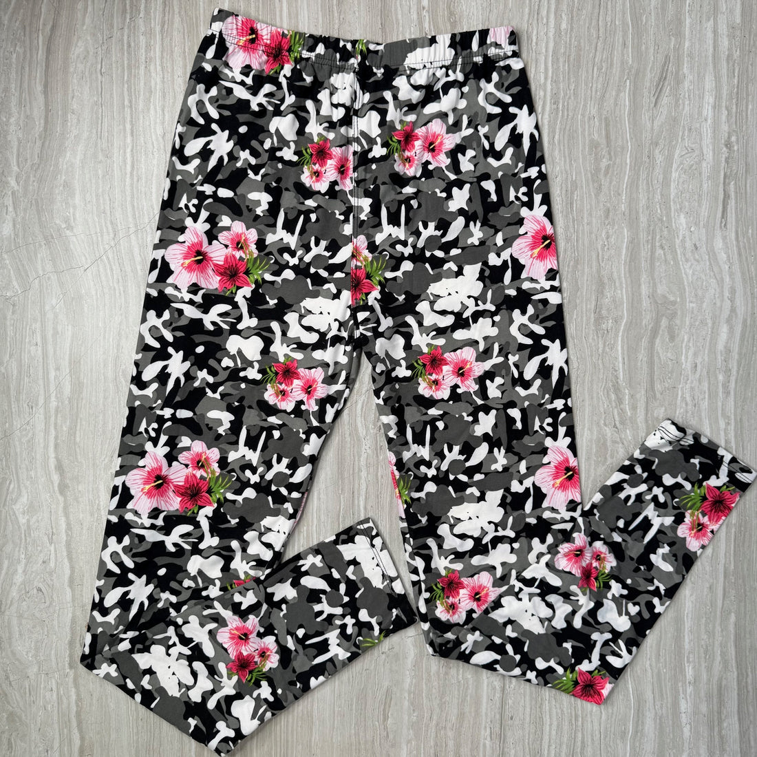 White Camo Hibiscus Print Leggings