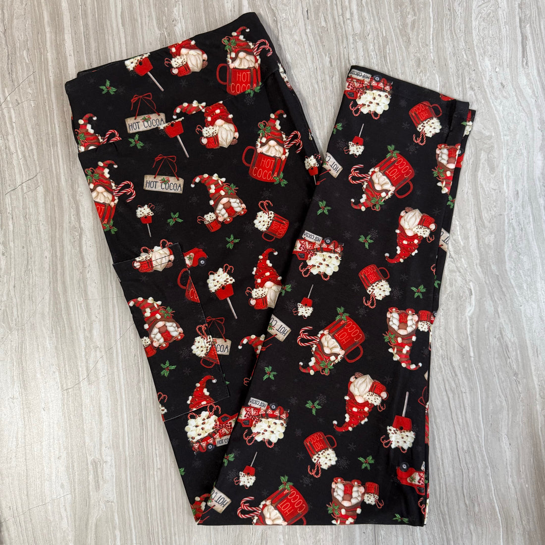 Hot Cocoa Gnome Print Soft Leggings w/ Pockets