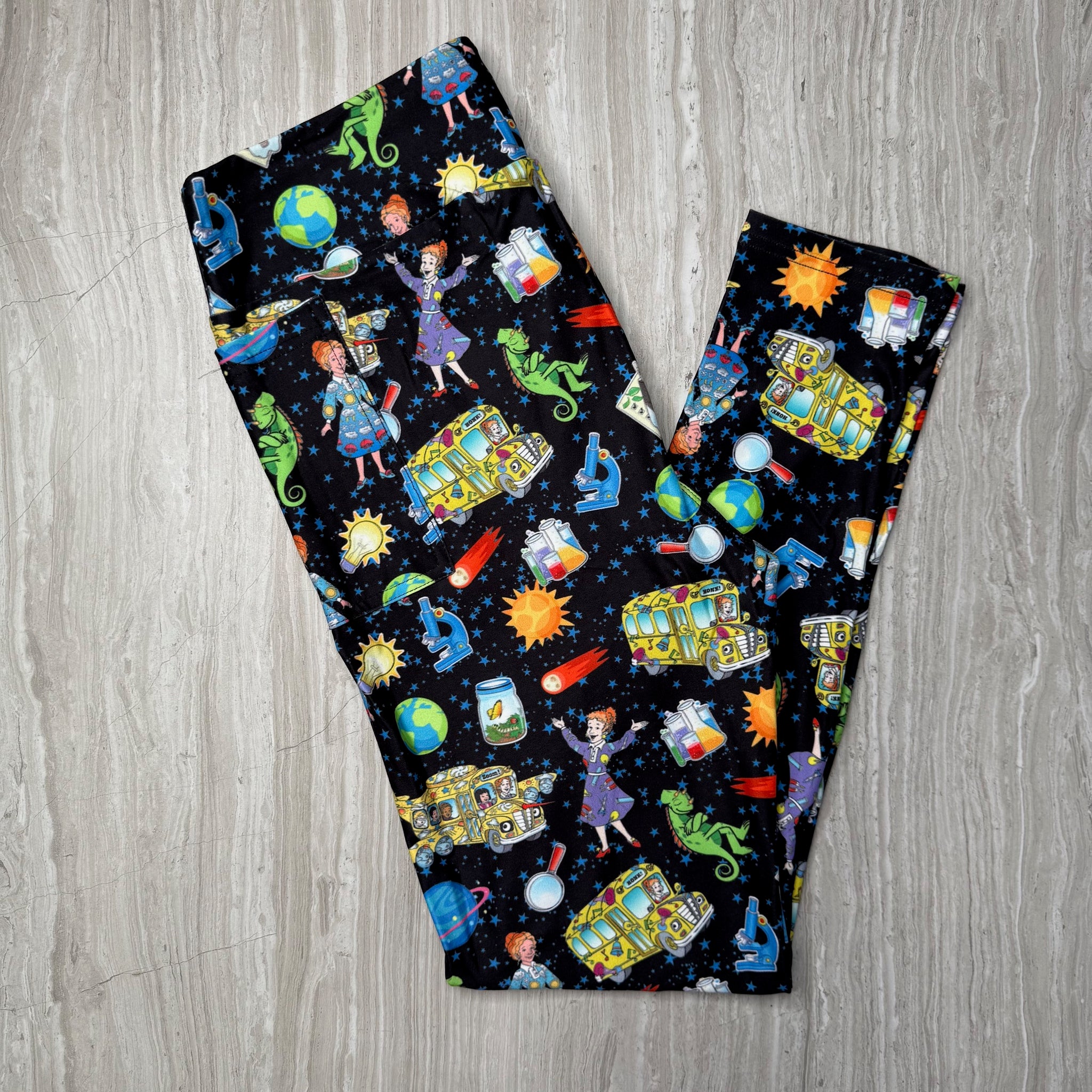 Magic School Bus Themed Print Leggings w/ Pockets