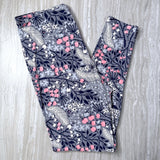Queen Lace Flower Pink & Gray Print Soft Stretchy Leggings