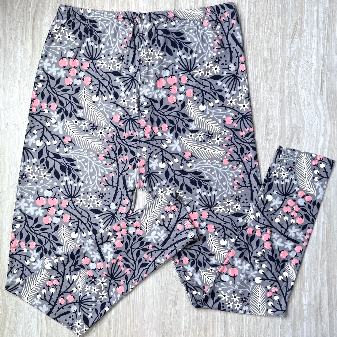 Queen Lace Flower Leggings