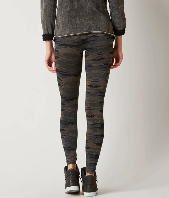 Camo Print Knitted Leggings